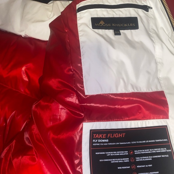 Moose knuckle coat white / black / gold , with red inside - Picture 4 of 9